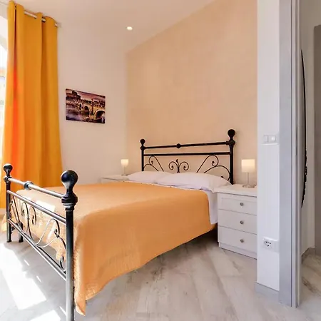 Appartamento Colosseo Two Two Bathrooms Roma