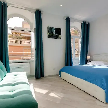 Colosseo Two Two Bathrooms Apartment *